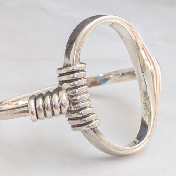 Vintage Jewelry - Sterling Modernist Loop Bangle (59.8g, Paris)